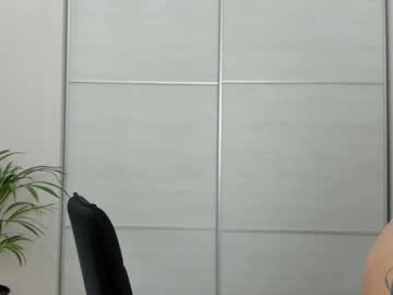 girl
        elizabeth__gray cam image #6854