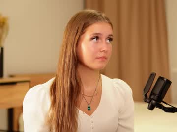 girl Sex Cam Older Woman with elvinagallamore