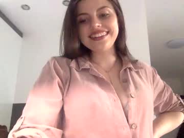 girl
        pamela_mara cam image #164938