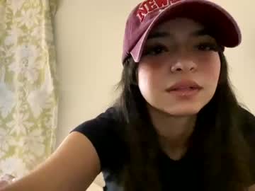 girl
        jordansilvr cam image #148959