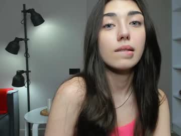 girl
        zarahamblett cam image #152036