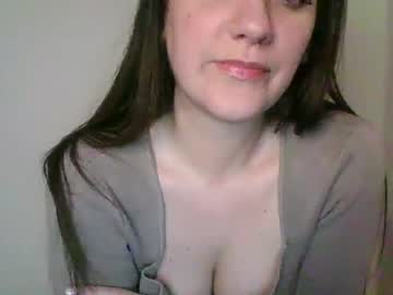 girl
        naughtysubgal cam image #55543