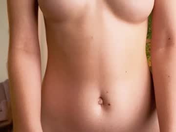 girl
        nancy__white cam image #185817