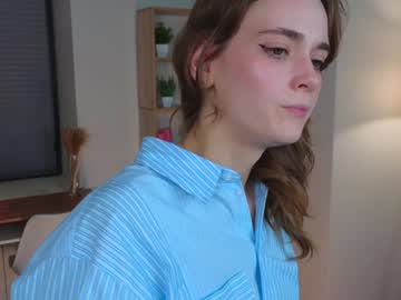 girl
        rexannefairall cam image #201119