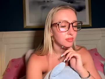 girl
        baileybbyxo cam image #181980