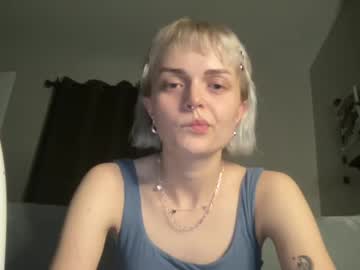 girl
        manic_dream_ray cam image #133232