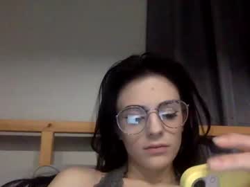 girl
        dirty_jersey_babe cam image #115864