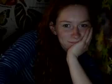 girl
        robinblackly cam image #38117