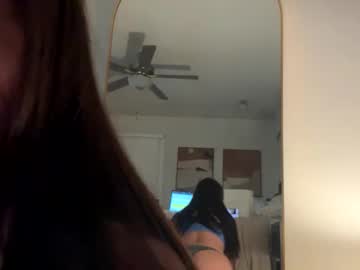 couple
        cleo_77777 cam image #229960