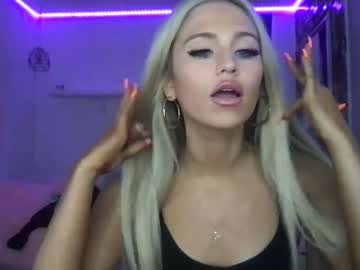 girl Sex Cam Older Woman with maddysummers