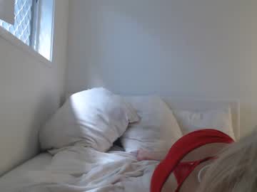 girl
        itsstella_xo cam image #153925