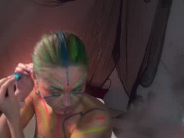 girl
        lettymoa cam image #10374
