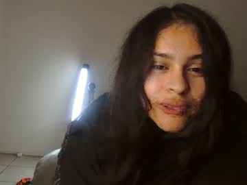 girl
        prettyyyyx0xo cam image #128614