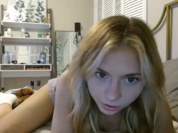 girl
        emilystarxs cam image #144342