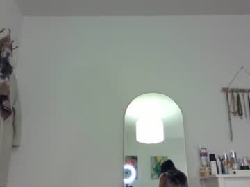 girl
        jiwon4u cam image #111819