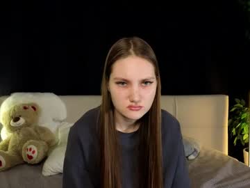 girl Sex Cam Older Woman with enchanting_ella