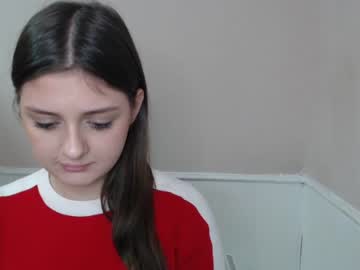 girl
        traisy_ cam image #56687