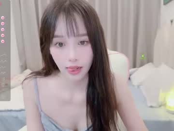 girl
        nico_kk cam image #165061