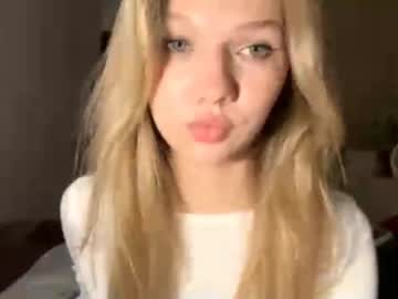 girl Sex Cam Older Woman with sultry_dreamer_4ever