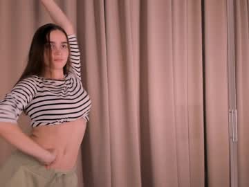 girl
        dominogoulder cam image #217406