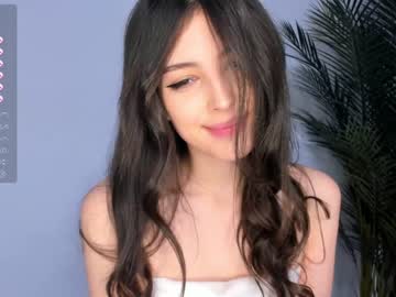 girl
        alaynaferrell cam image #129394