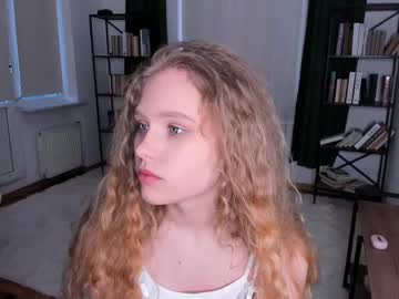 girl
        s1ren_s0ng cam image #245123