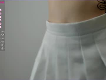 girl
        roonaxel cam image #102418