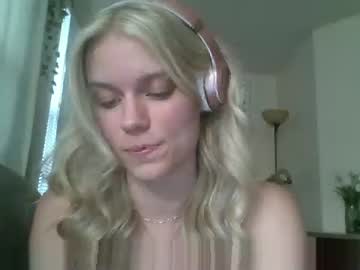 girl
        bunluv cam image #171865
