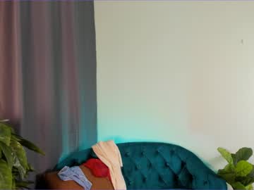 girl
        sunnyviolet cam image #87346