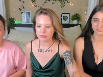 girl Sex Cam Older Woman with isla_meow