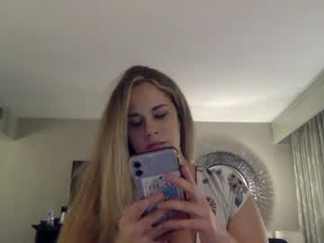 girl
        chantal_cruze cam image #107893