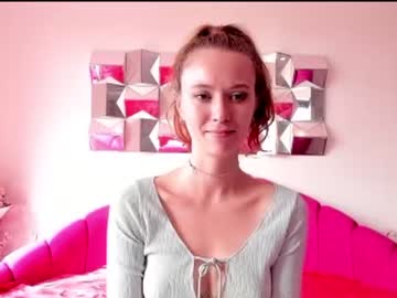 girl
        jessyj3 cam image #30557