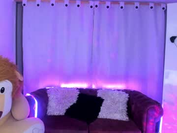 girl
        rosetaylorla cam image #29814
