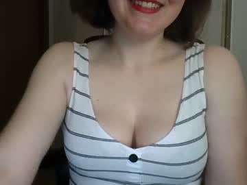 girl
        heathergrayxo cam image #189581
