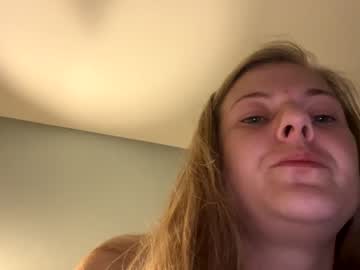 girl
        biigbb cam image #25604