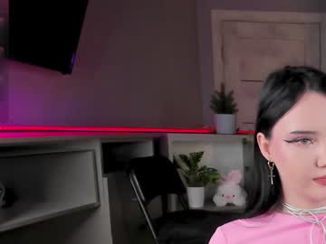 girl
        auroraa_lee cam image #186686
