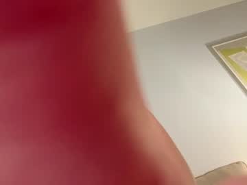 couple
        dani_devine69 cam image #126237