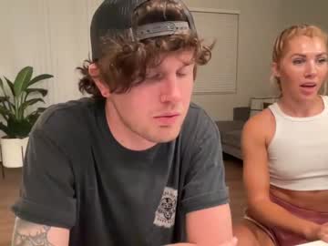 couple
        yourtrophyboy cam image #86131