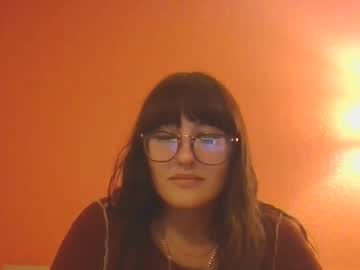 girl
        riskyb123 cam image #261442