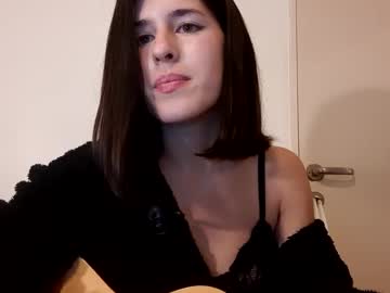 couple
        elena4you cam image #197405