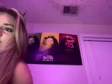 girl
        amberlicioussss cam image #239301