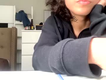 girl
        dreamgir1 cam image #125068