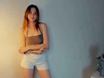 girl
        quennaedger cam image #218315