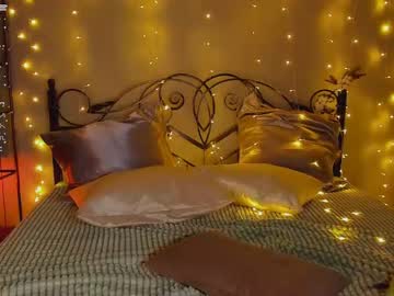 girl
        simonagerry cam image #41206