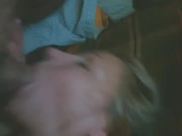 couple
        closetrebel cam image #228676
