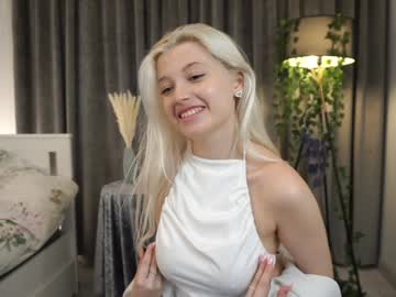 girl
        esmehathorne cam image #195986