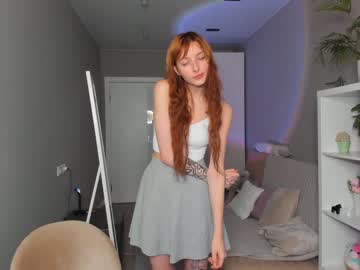 girl
        jennifer_ewans cam image #80309
