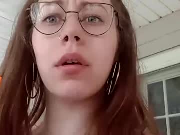 girl
        swall0wingsw0rds cam image #71440