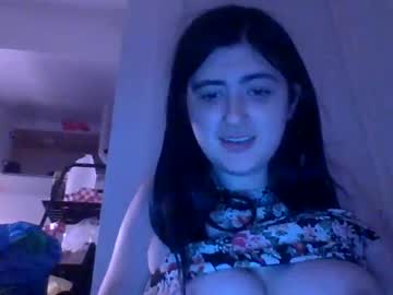 girl
        pbtlove cam image #129661