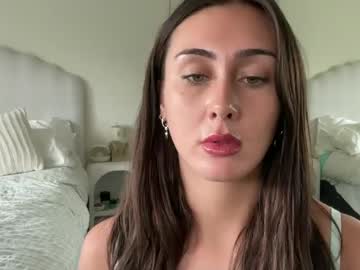 girl Sex Cam Older Woman with sashabooxx